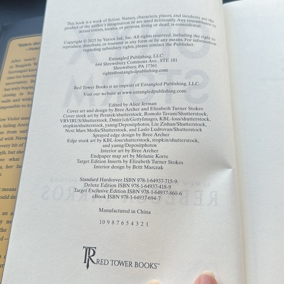 Onyx Storm - Target Exclusive Edition - by Rebecca Yarros (Hardcover) - Picture 5 of 6